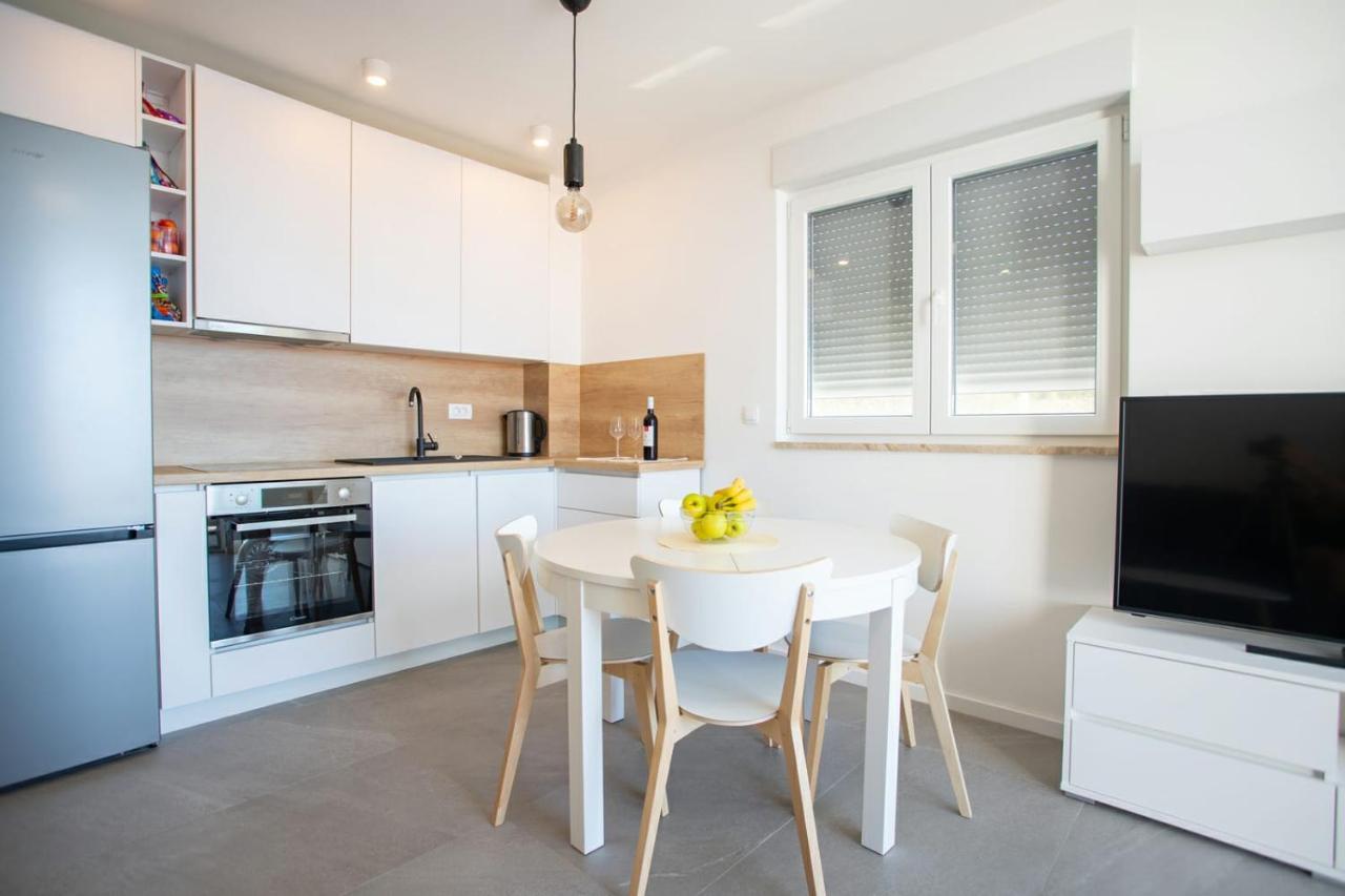 Apartment Belmare Trogir Exterior photo